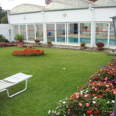 Hotel Chateau Campos do Jordão Extérieur photo