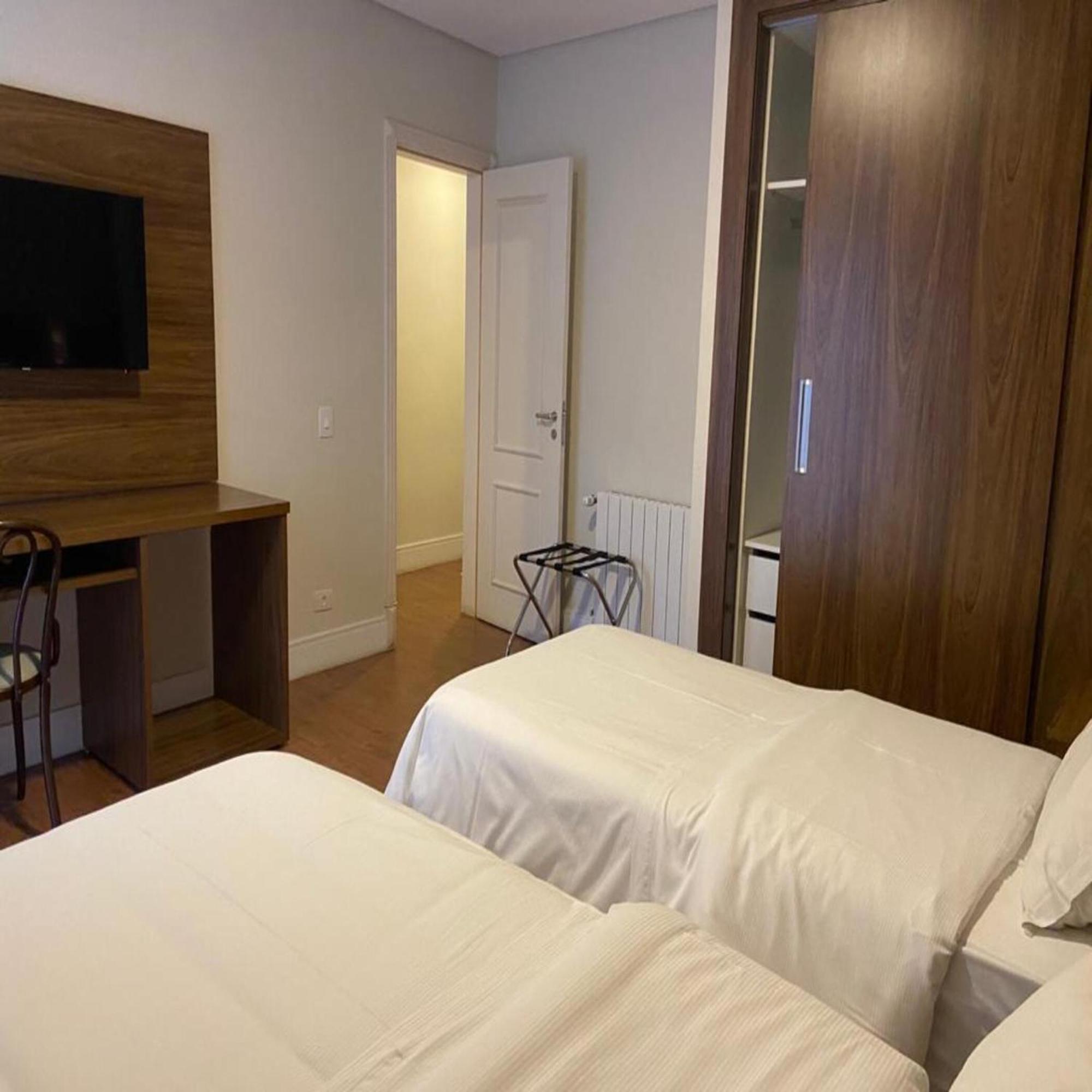 Hotel Chateau Campos do Jordão Extérieur photo