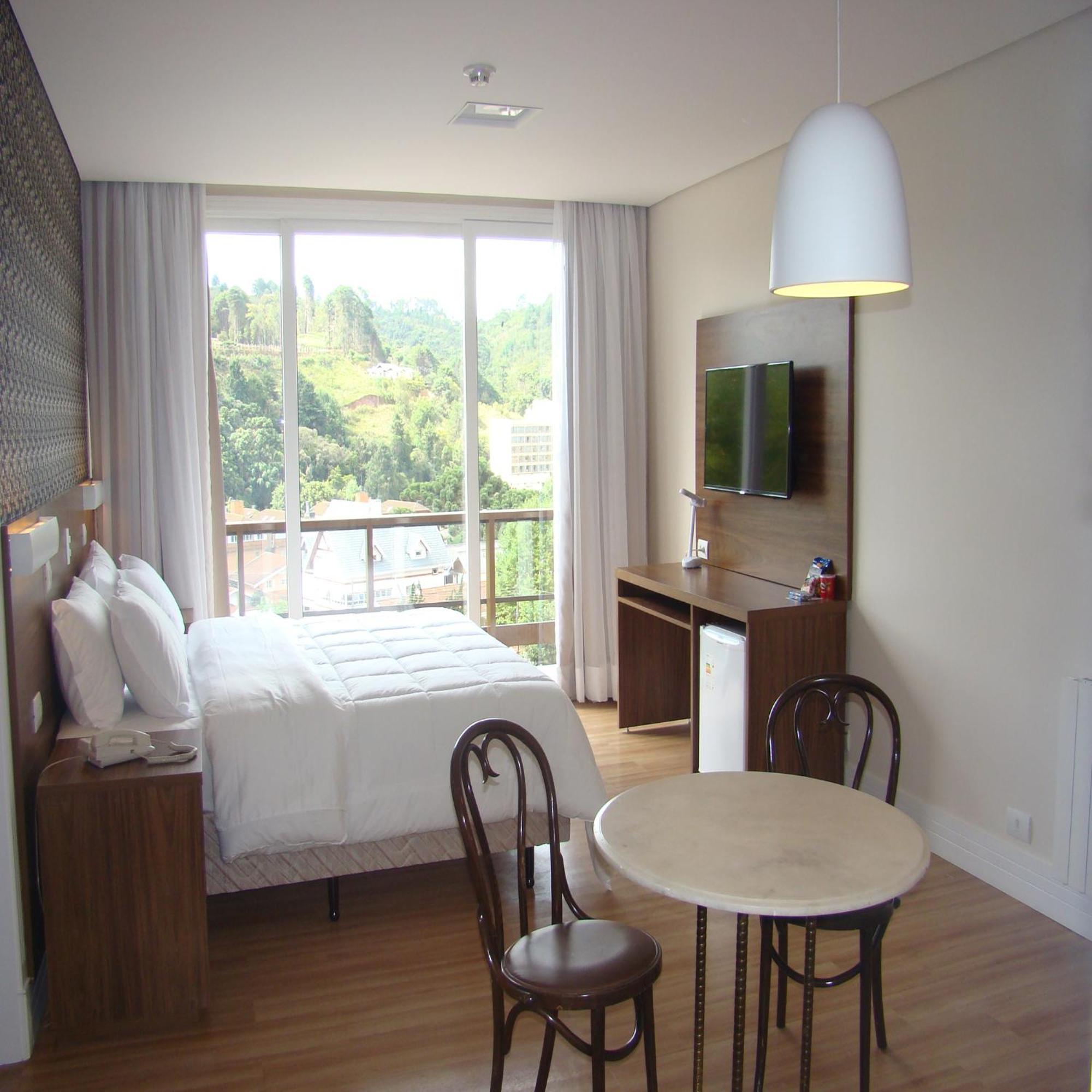 Hotel Chateau Campos do Jordão Extérieur photo